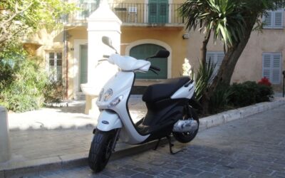 50 cc Premium Scooter Rental