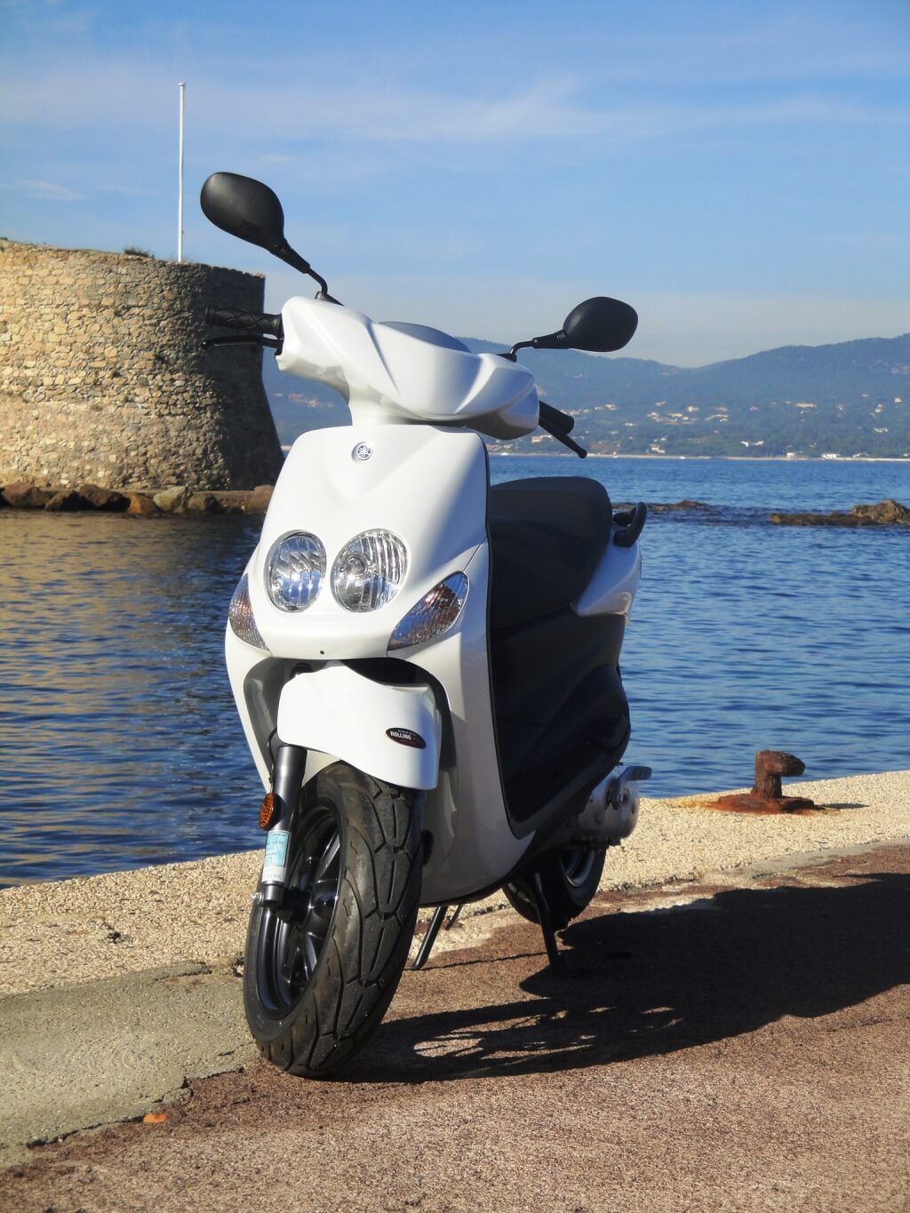 Yamaha-Neos-003