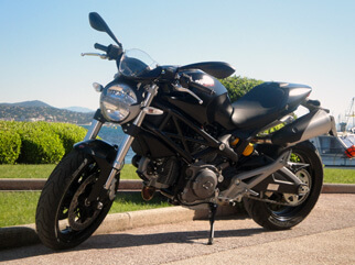 Ducati Monster 696cc